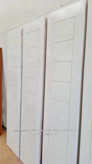 Alternative view of ประตูไม้สักบานเฟี้ยม A48